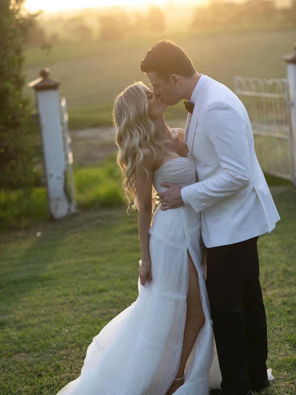 Elegant Tulle A-line Sweep Train Wedding Dresses Off Shoulder With Slit Simple dress Wholesale