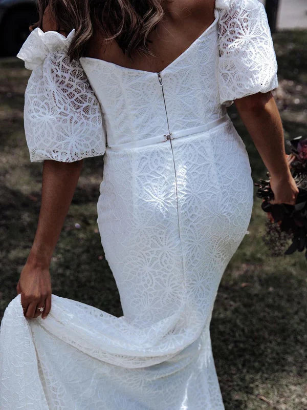 Chic Floral Lace Off-the-shoulder Sweep Train Sheath Wedding Dresses Elegant