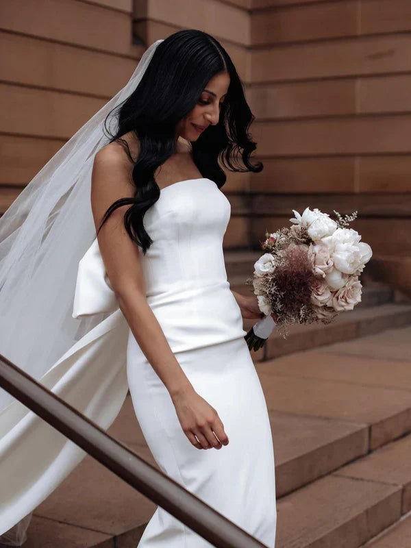 Unique Satin Strapless Floor-length Sheath Bridal Gowns Off Shoulder Wedding Dress With Bow