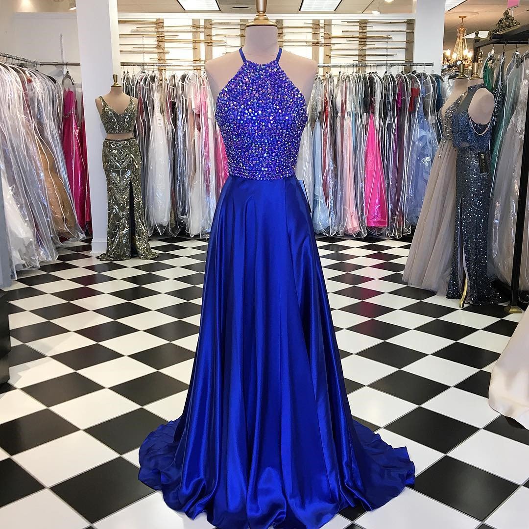 Luxurious Crystal Halter Prom Dresses Long Satin Leg Split Evening Gowns