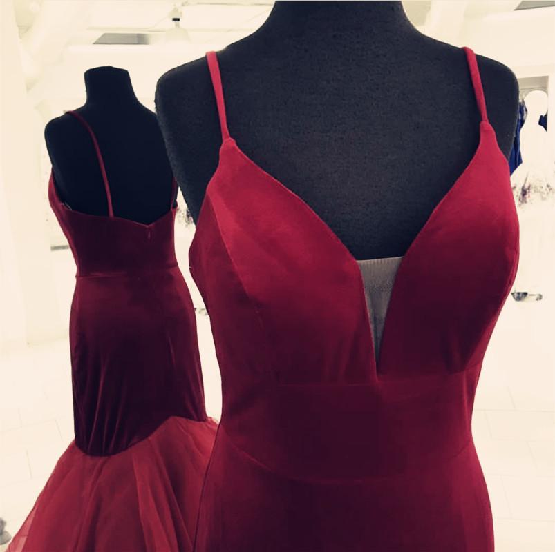 Spaghetti Straps V-neck Velvet Prom Dresses Mermaid Evening Gowns