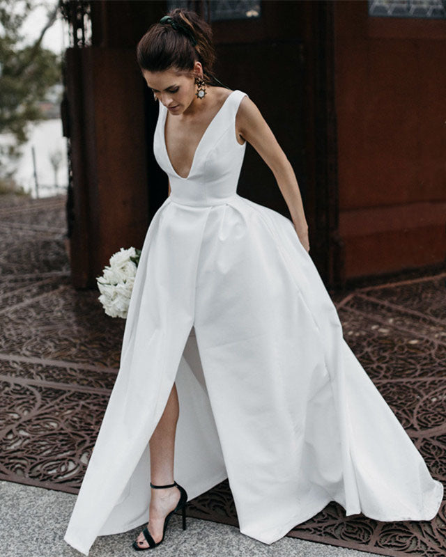 Chic Long Satin Plunge Neck Beach Wedding Dresses Leg Split