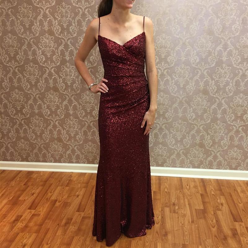 Long Burgundy Sequins V Neck Mermaid Bridesmaid Dresses