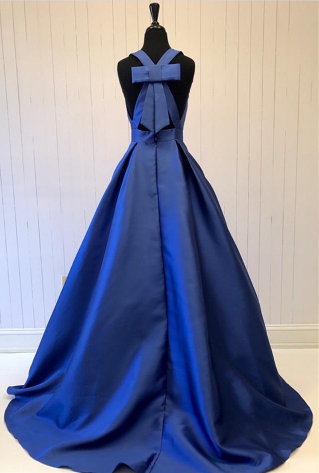 Sexy Deep V-neck Long Satin Bow Back Evening Dresses Floor Length Prom Gowns