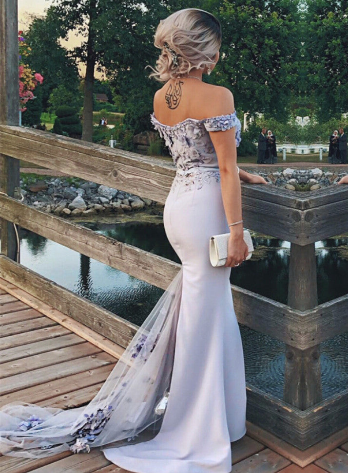Lavender Bridesmaid Dresses Mermaid Off Shoulder Gowns Lace Flowers Applique