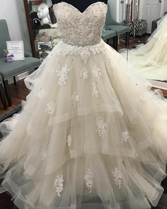 Lace Sweetheart Beaded Sashes Ruffles Tulle Ball Gowns Wedding Dresses