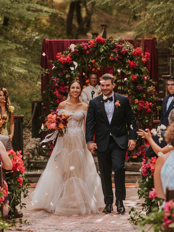 Aimishang Elegant Sweetheart Neckline Off-The-Shoulder A-line Wedding Dresses With Appliques Beautiful