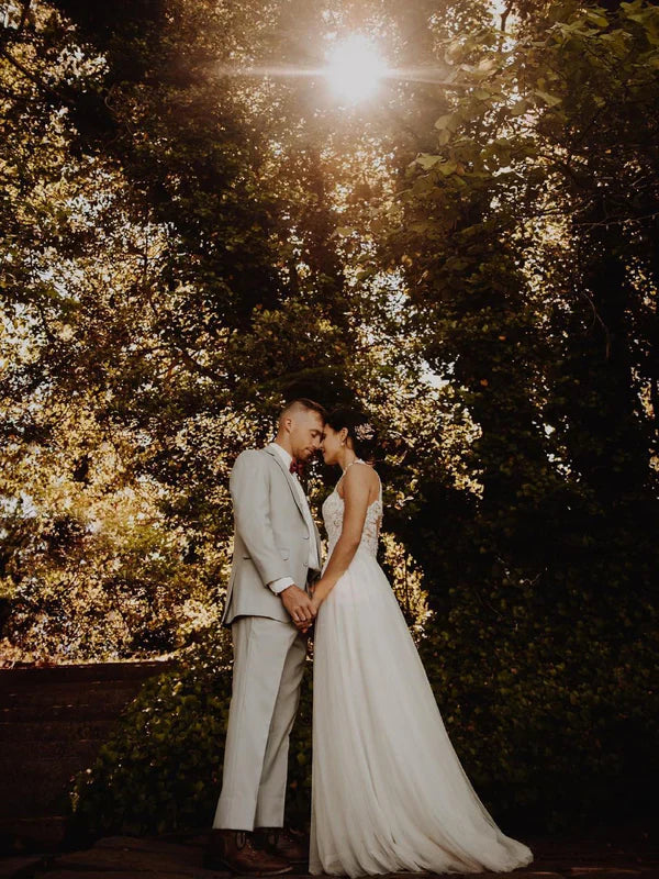 Refined High Neck Illusion Lace Wedding Dresses Sleeveless Charming Bridal Gown Wholesale