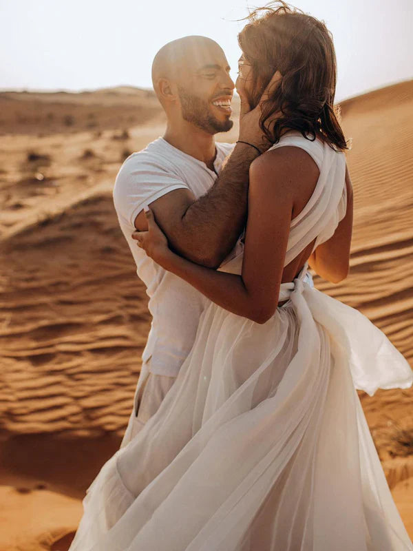 Amazing A-line Chapel Train Tulle Simple Wedding Dresses With Slit Sexy