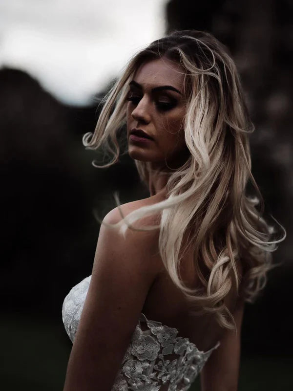 Amazing Sweetheart A-line Wedding Dresses Tulle Appliqued Gowns Off Shoulder Elegant