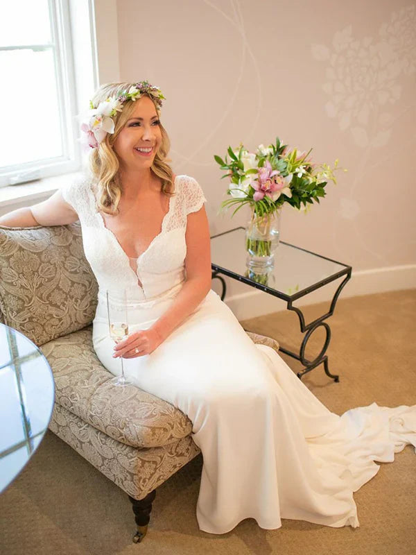 Wonderful V-neck Mermaid Wedding Dresses Satin Bridal Gowns Floor Length Elegant