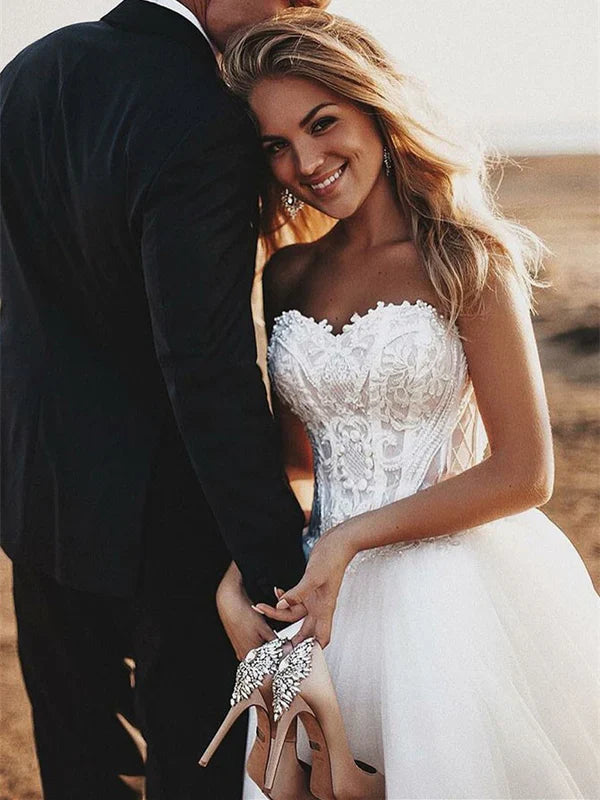 Sweetheart Tulle Wedding Dresses A-line Bridal Gowns With Appliques Beautiful Wholesale