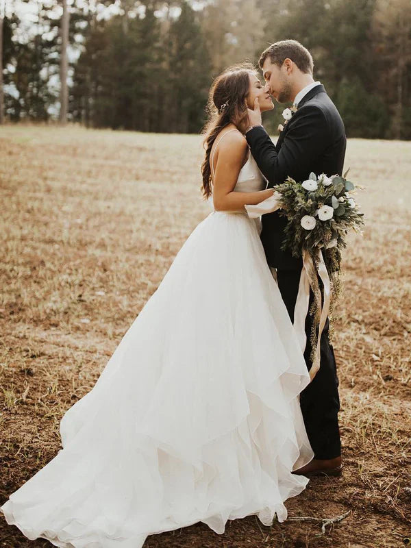 Charming Spaghetti Straps V-neck A-line Wedding Dresses Tulle Bridal Gowns Simple