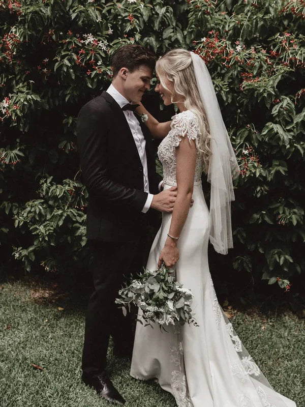 Exquisite Sheath Satin Wedding dresses Lace With Sequins Beads Bridal Gowns Elegant