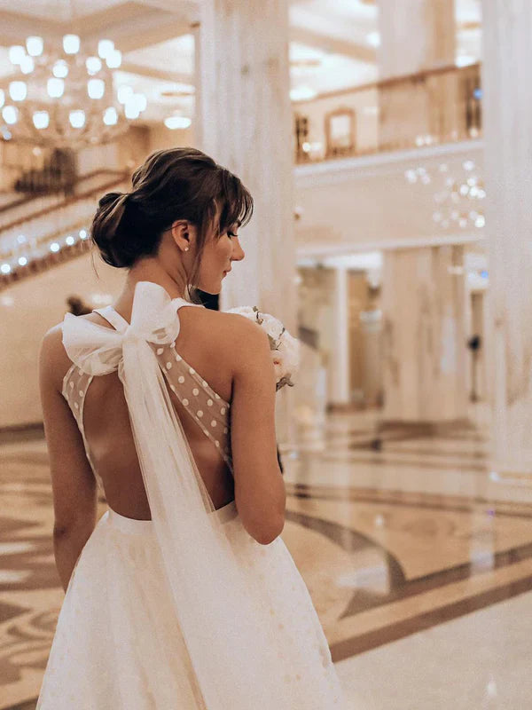 Marvelous V-neck A-line Polka Dot Lace Wedding Dresse Tulle Bridal Gowns Sexy