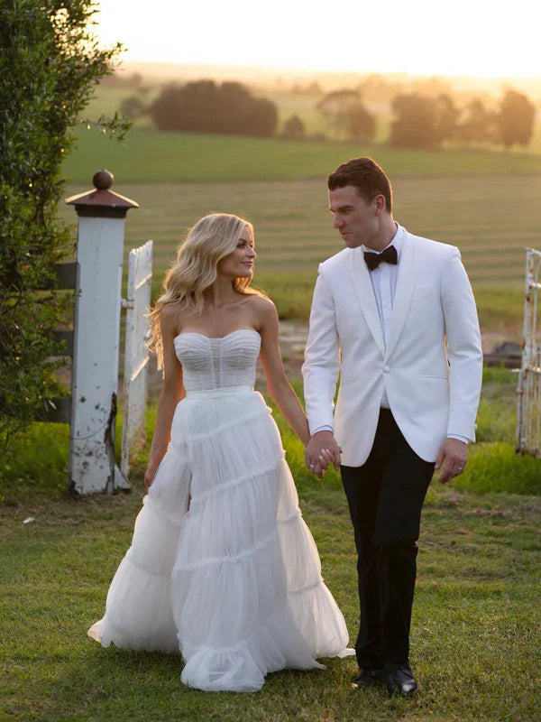 Elegant Tulle A-line Sweep Train Wedding Dresses Off Shoulder With Slit Simple dress Wholesale