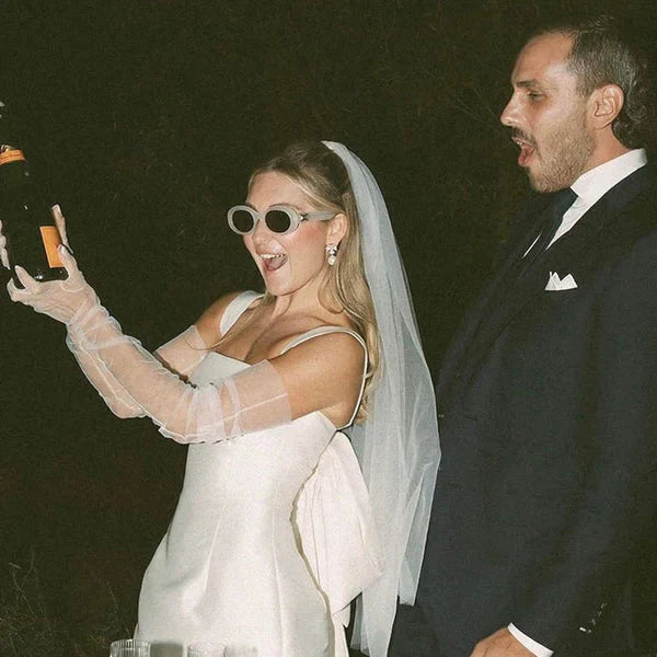 Aimishang Elegant Square Neck Satin Short Wedding Dress with Bow Back Simple Party Dress No With Gloves