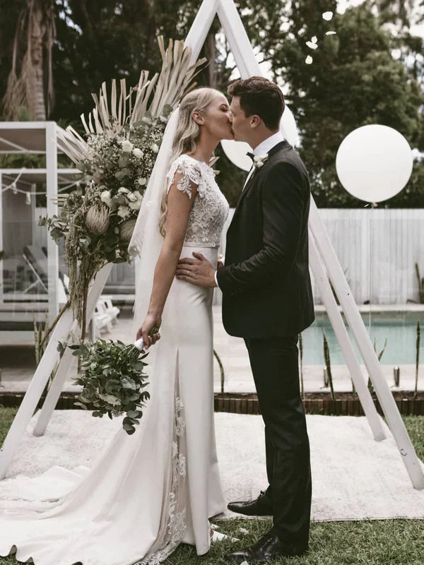 Exquisite Sheath Satin Wedding dresses Lace With Sequins Beads Bridal Gowns Elegant