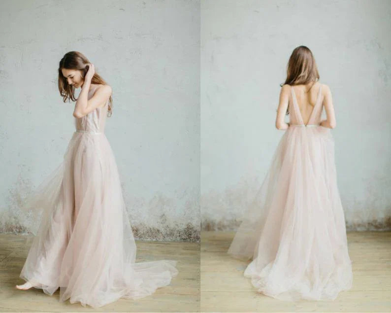 Simple V-neck Tulle Open Back Bridal Gown Beach Wedding Dresses Wholesale