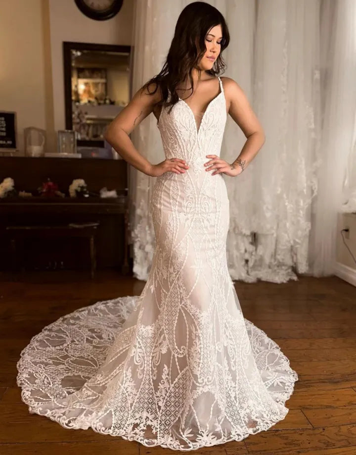 Aimishang Wedding Dress Mermaid V-Neck Court Train Lace Spaghetti Straps