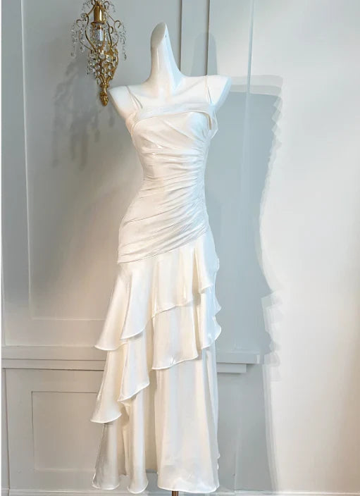 Aimishang Elegant Formal Women's Dresses Spaghetti Straps Beige Mermaid Long Prom Dress Formal Party Gown