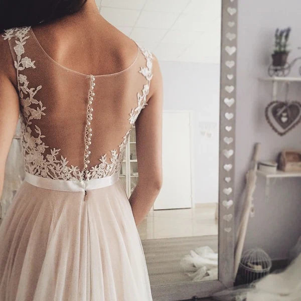 Marvelous Tulle A-line Illusion Appliques Wedding Dresses Elegant Handmade Wholesale