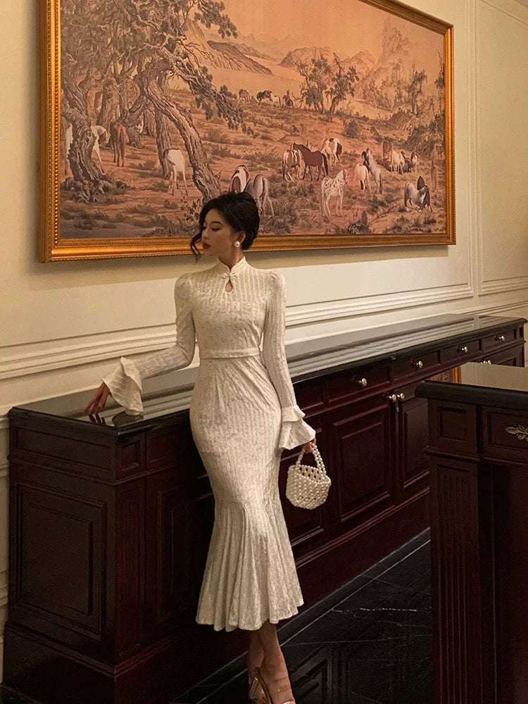 Gorgeous Mermaid High Neckline Ivory Satin Date Night Dress Prom Dresses Birthday Outfits SD1098