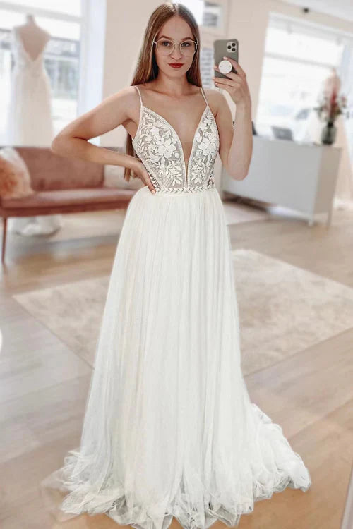 Aimishang Elegant Simple White A-Line Boho Long Chiffon Wedding Dress with Lace Appliques