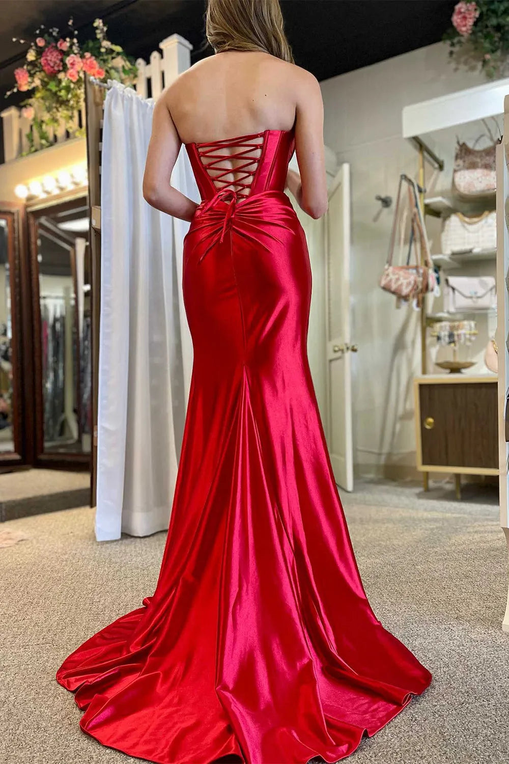 Wholesale Stylish Mermaid Strapless Lace Up Long Satin Prom Dress With Split prom dresses with long sleeves