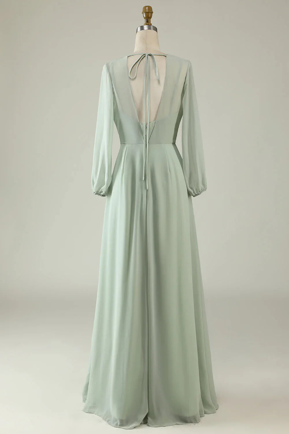 Round Neck Backless Bridesmaid Dresses With Long Sleeves