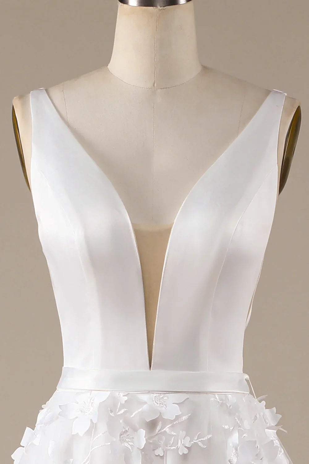 Aimishang Ivory A-Line V-Neck Wedding Dress with 3D Flowers