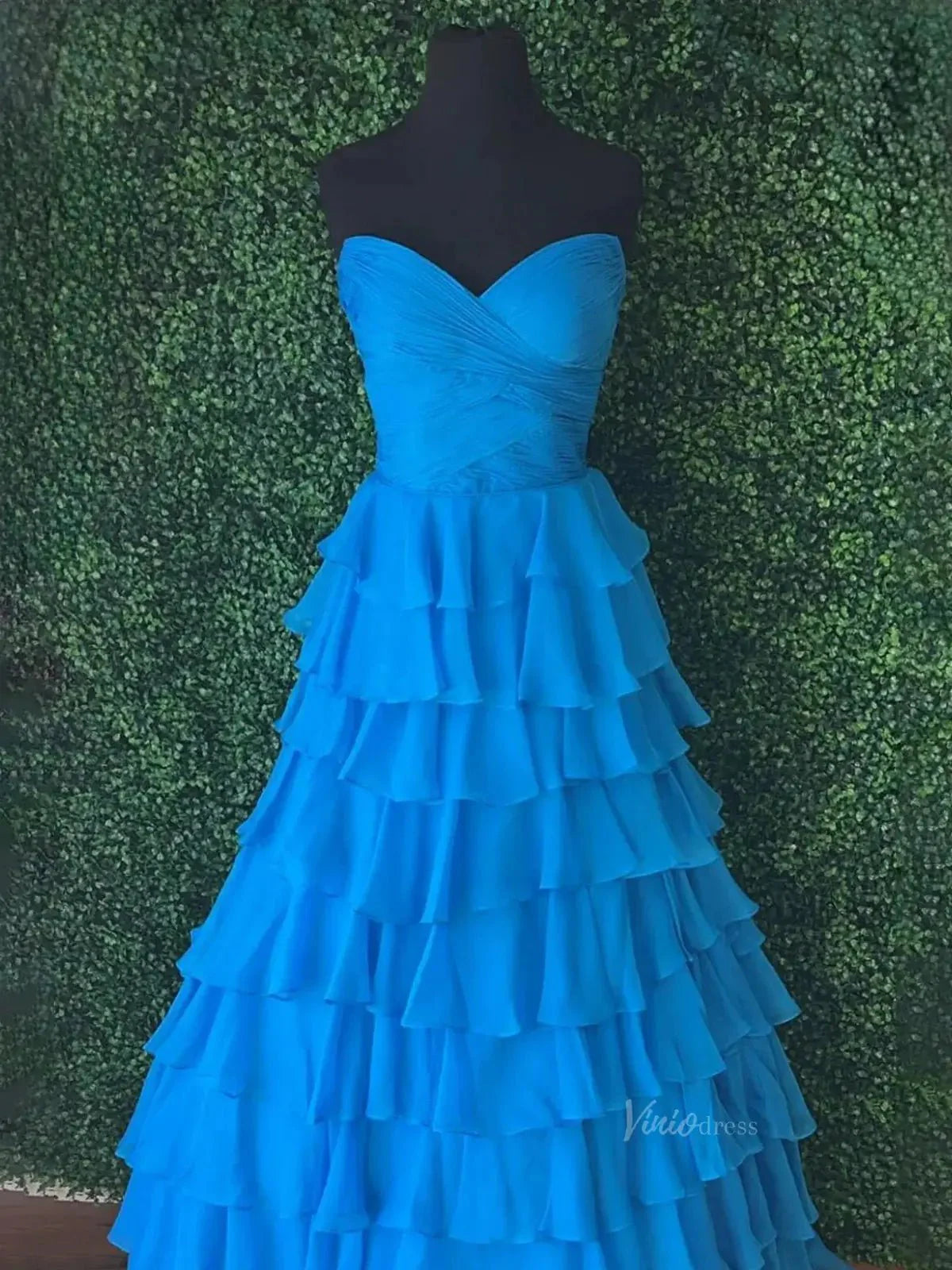 Blue Strapless Tiered Prom Dresses Sweetheart Neck Pleated Formal Dresses - FD3714