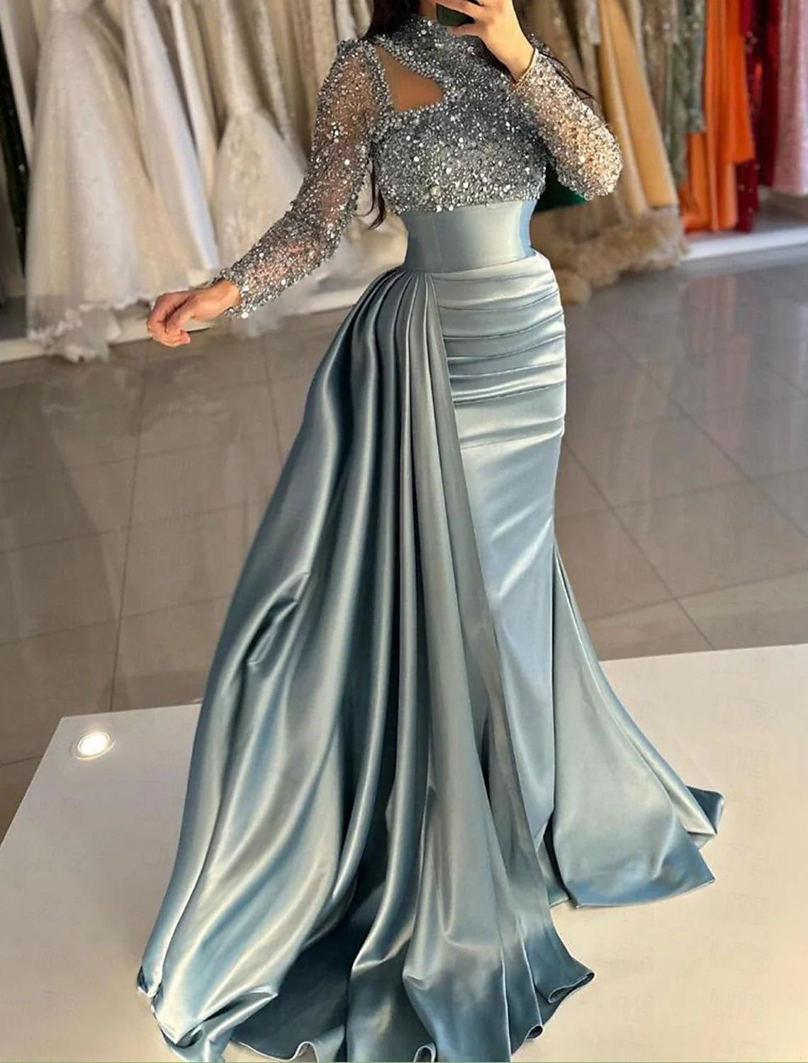 Mermaid / Trumpet Evening Gown Elegant Dress Formal Sweep / Brush Train Long Sleeve High Neck Satin with Pearls Sequin