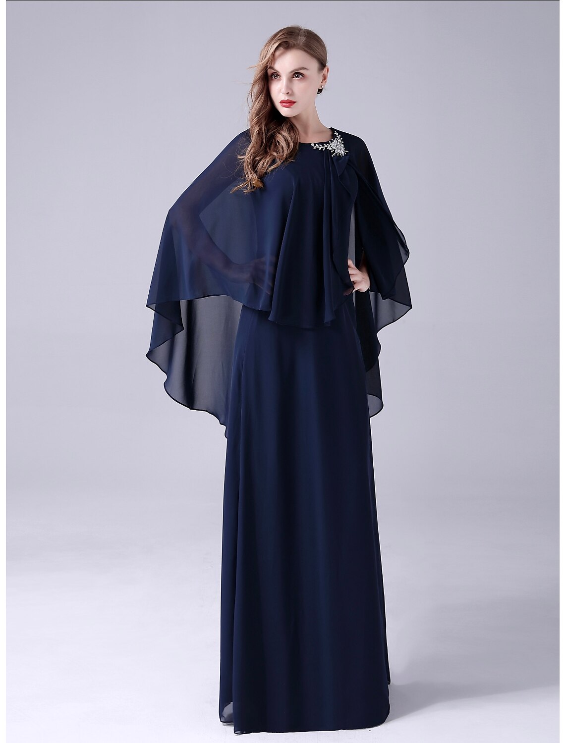Aimishang A-Line Mother of the Bride Dress Elegant Sweet Jewel Neck Floor Length Chiffon Sleeveless with Crystals Draping