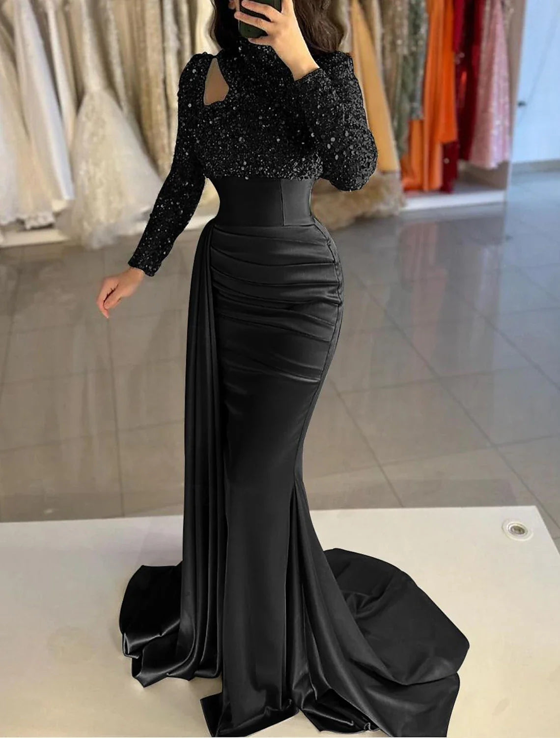 Mermaid / Trumpet Evening Gown Elegant Dress Formal Sweep / Brush Train Long Sleeve High Neck Satin with Pearls Sequin
