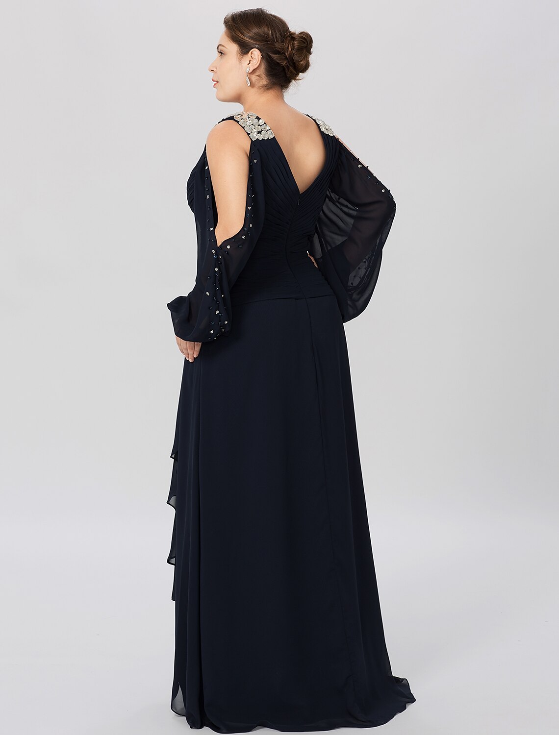 Aimishang  Sheath / Column Mother of the Bride Dress Plus Size Elegant High Low V Neck Asymmetrical Chiffon Stretch Satin Long Sleeve with Criss Cross Crystals