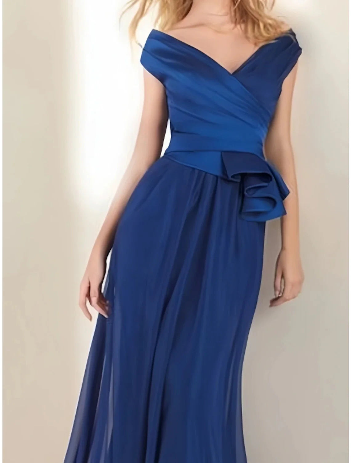 A-Line Evening Gown Elegant Dress Formal Wedding Guest Sweep / Brush Train Short Sleeve Off Shoulder Satin with Pleats Ruched Ruffles
