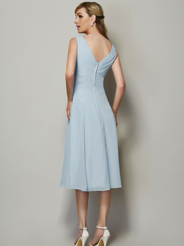 Weitese A-Line/Princess V-neck Sleeveless Pleats Short Chiffon Bridesmaid Dresses