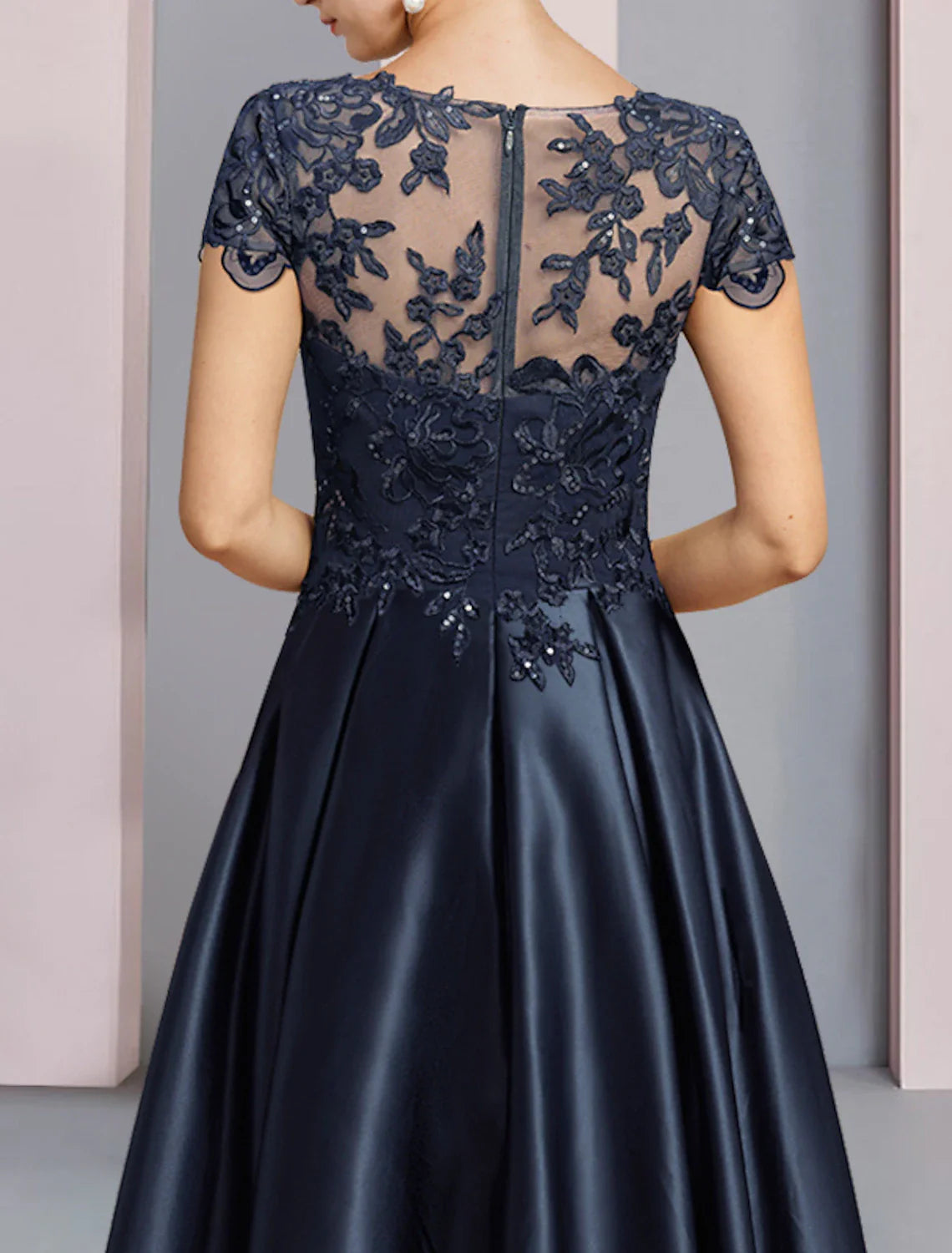 A-Line Mother of the Bride Dress Formal Wedding Guest Party Elegant High Low Scoop Neck Asymmetrical Tea Length Satin Lace Half Sleeve with Sequin Appliques