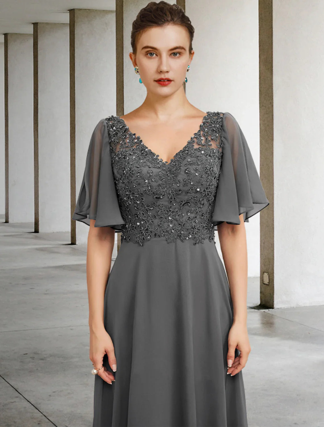Aimishang A-Line Mother of the Bride Dress Luxurious Elegant V Neck Floor Length Chiffon Lace Short Sleeve with Beading Appliques