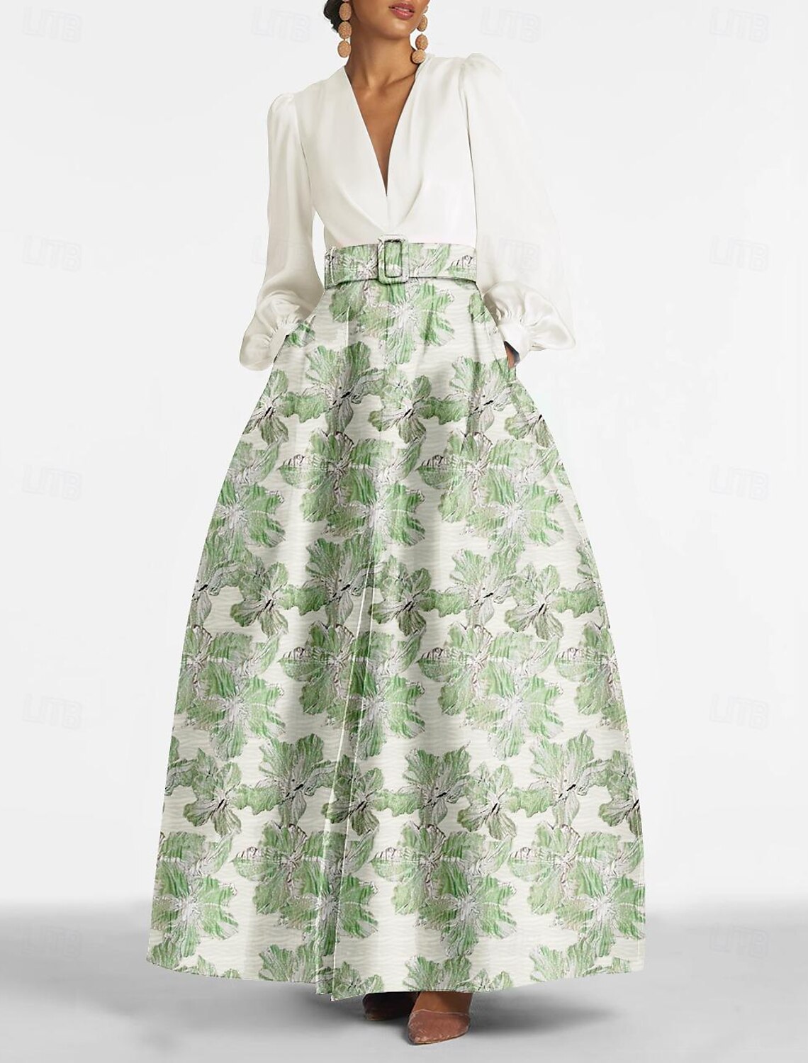 A-Line Floral with Print Evening Gown Elegant Metallic Dress Formal Prom Floor Length Long Sleeve V Neck Belt / Sash Nylon