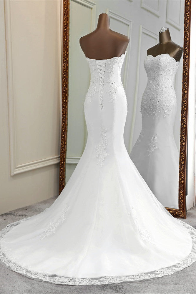 Glamorous Strapless Lace Appliques Long Mermaid Wedding Dress With Beadings