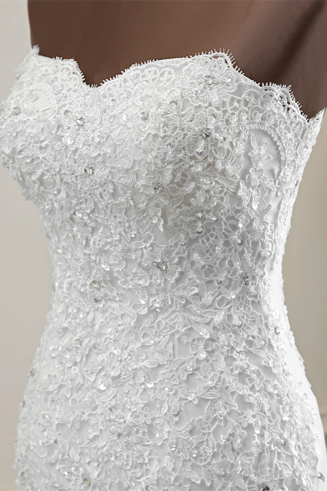 Glamorous Strapless Lace Appliques Long Mermaid Wedding Dress With Beadings