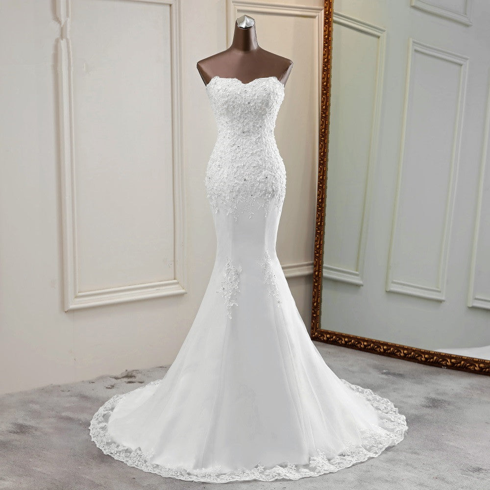 Glamorous Strapless Lace Appliques Long Mermaid Wedding Dress With Beadings
