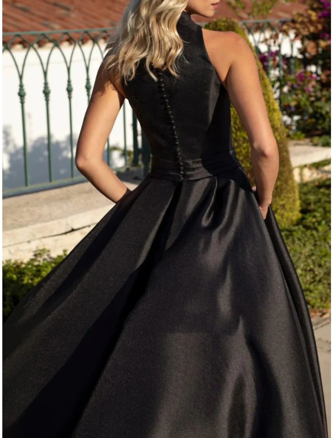 Aimishang A-Line Evening Gown Party Dress Elegant Dress Formal Fall Sweep / Brush Train Sleeveless V Neck Satin with Pleats