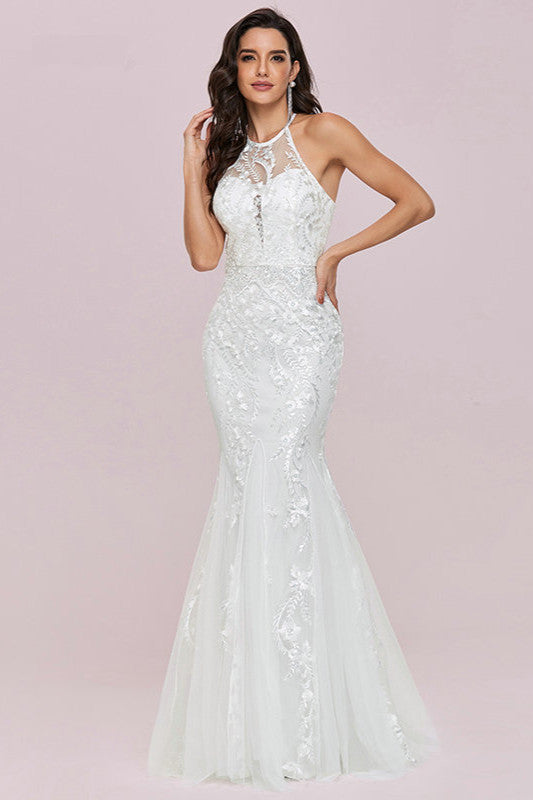 Halter Mermaid Lace Wedding Gowns with Sleeveless Design
