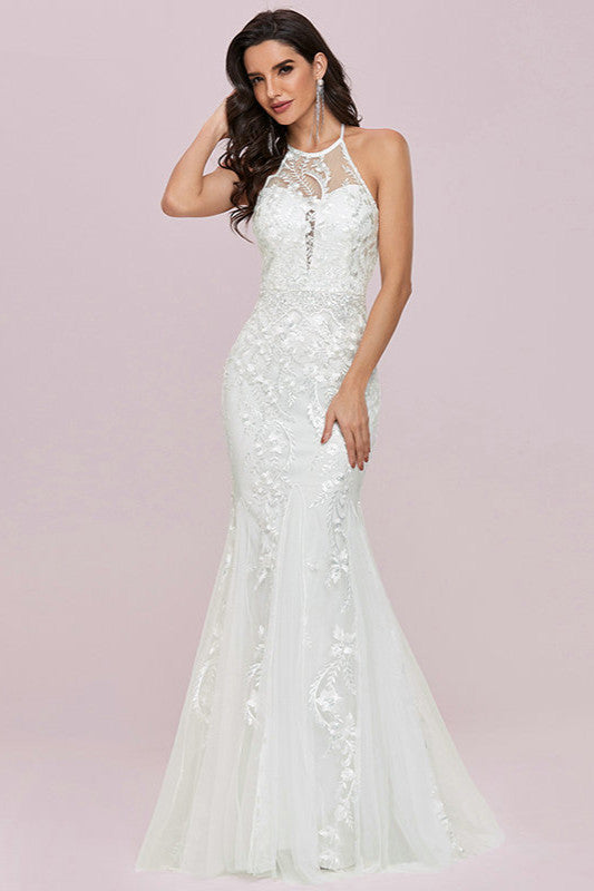 Halter Mermaid Lace Wedding Gowns with Sleeveless Design