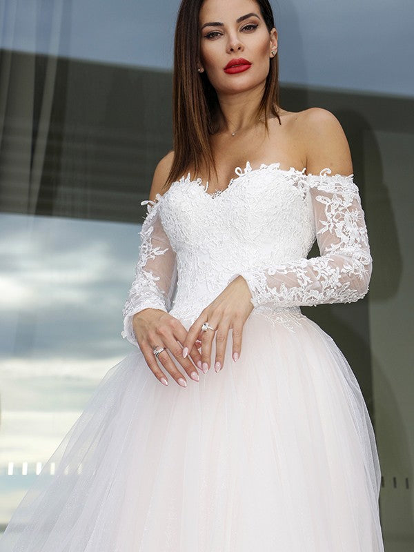 Aimishang  A-Line/Princess Long Sleeves Tulle Applique Off-the-Shoulder Court Train Wedding Dresses