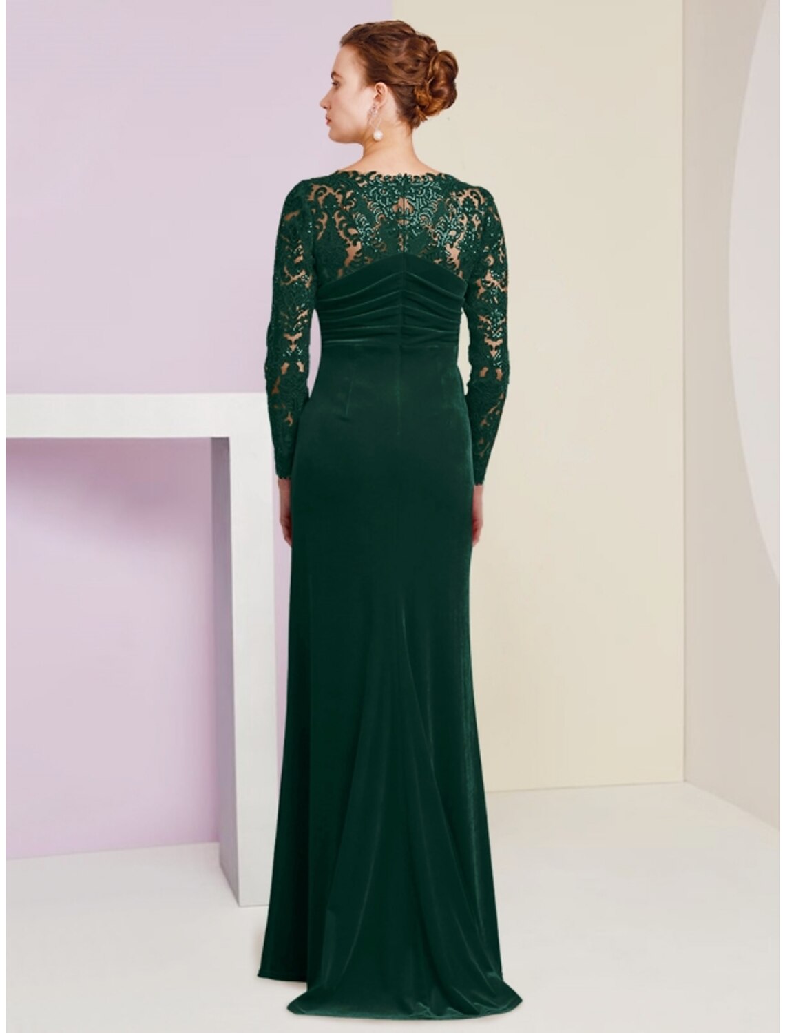 Aimishang  A-Line Mother of the Bride Dress Wedding Guest Party Elegant Scoop Neck Floor Length Velvet Long Sleeve with Lace Sequin Split Front