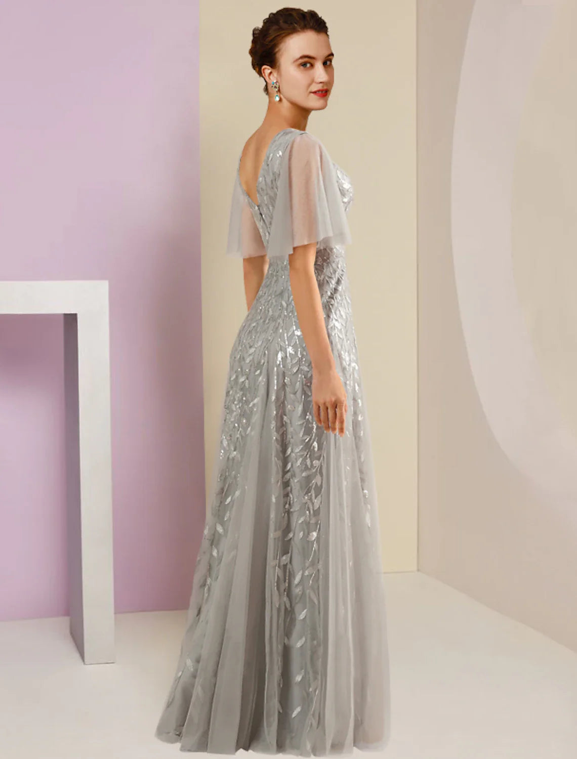 Aimishang  Sheath / Column Mother of the Bride Dress Party Sparkle & Shine V Neck Floor Length Lace Tulle Short Sleeve with Pleats Sequin